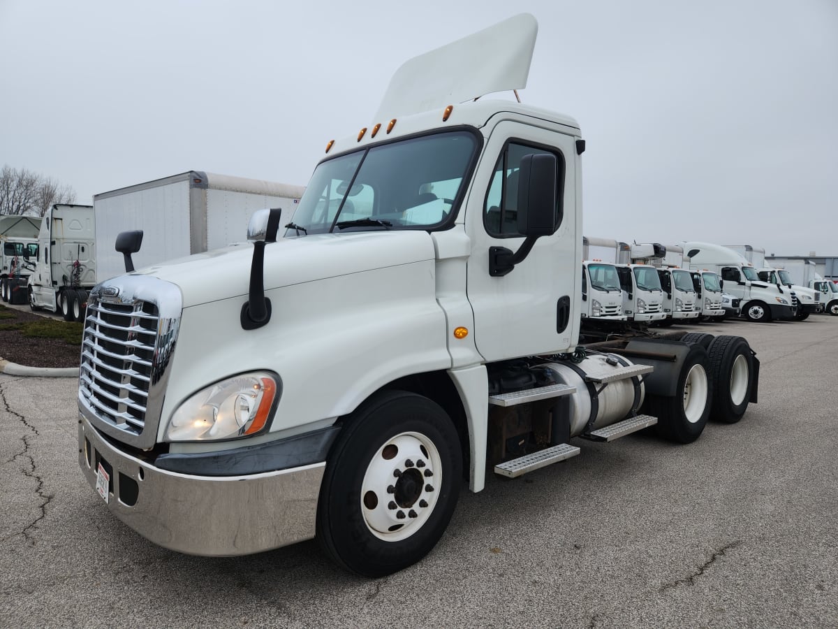 2014 Freightliner/Mercedes CASCADIA 125 547077