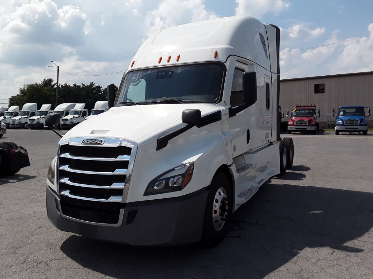 2022 Freightliner Cascadia in La Vergne, TN