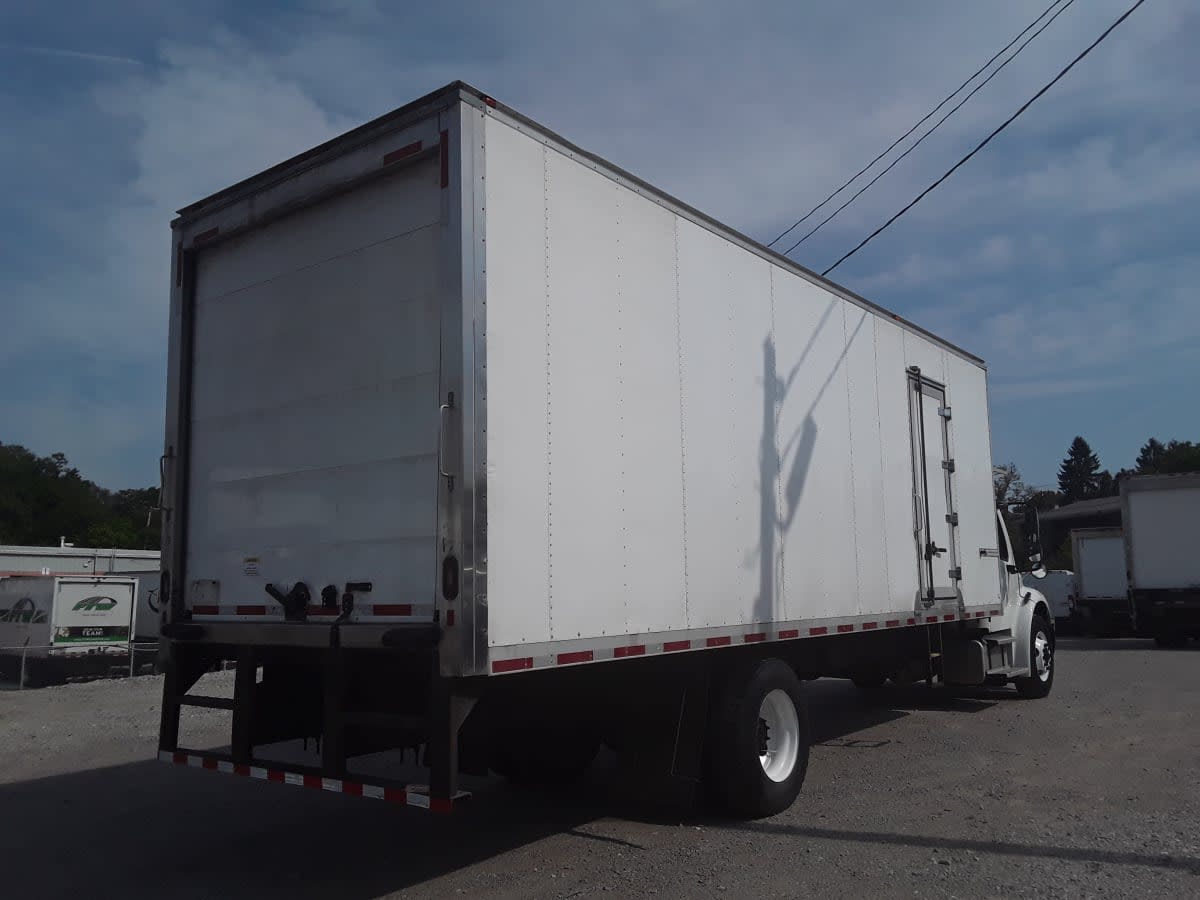 2022 Freightliner M2 106 in Pittsburgh, PA — photo 4
