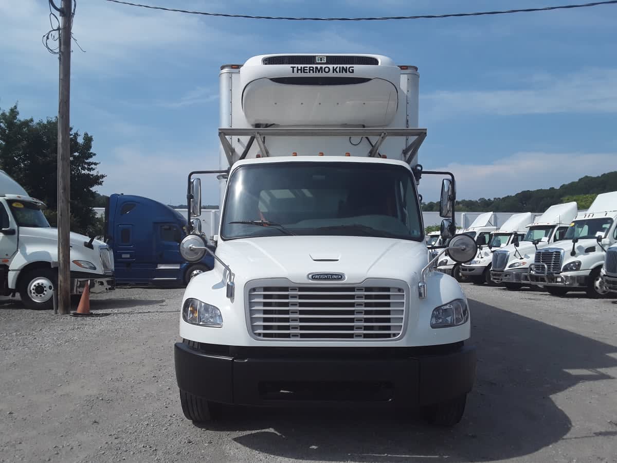 2022 Freightliner M2 106 in Pittsburgh, PA — photo 2