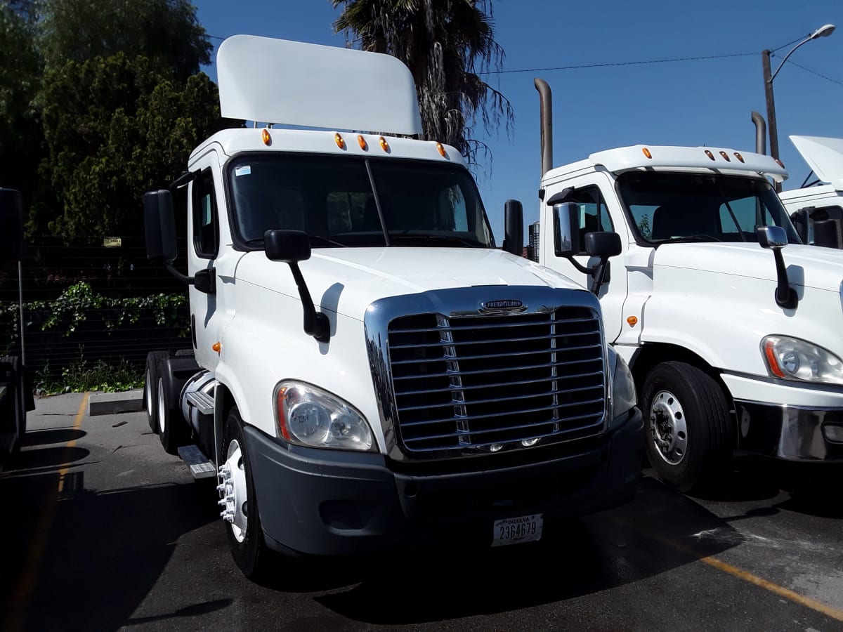 2014 Freightliner/Mercedes CASCADIA 125 548618