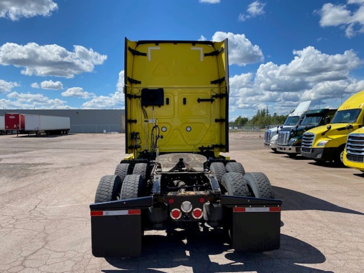 2022 Freightliner NEW CASCADIA PX12664 549319