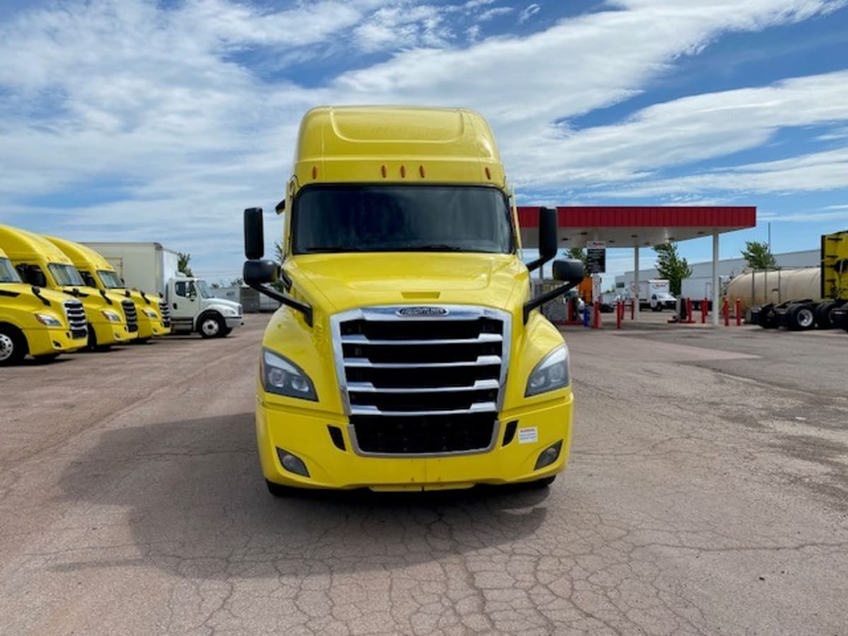 2022 Freightliner NEW CASCADIA PX12664 549328