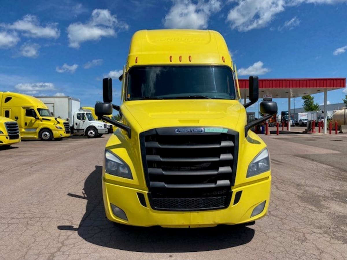 2022 Freightliner NEW CASCADIA PX12664 549335