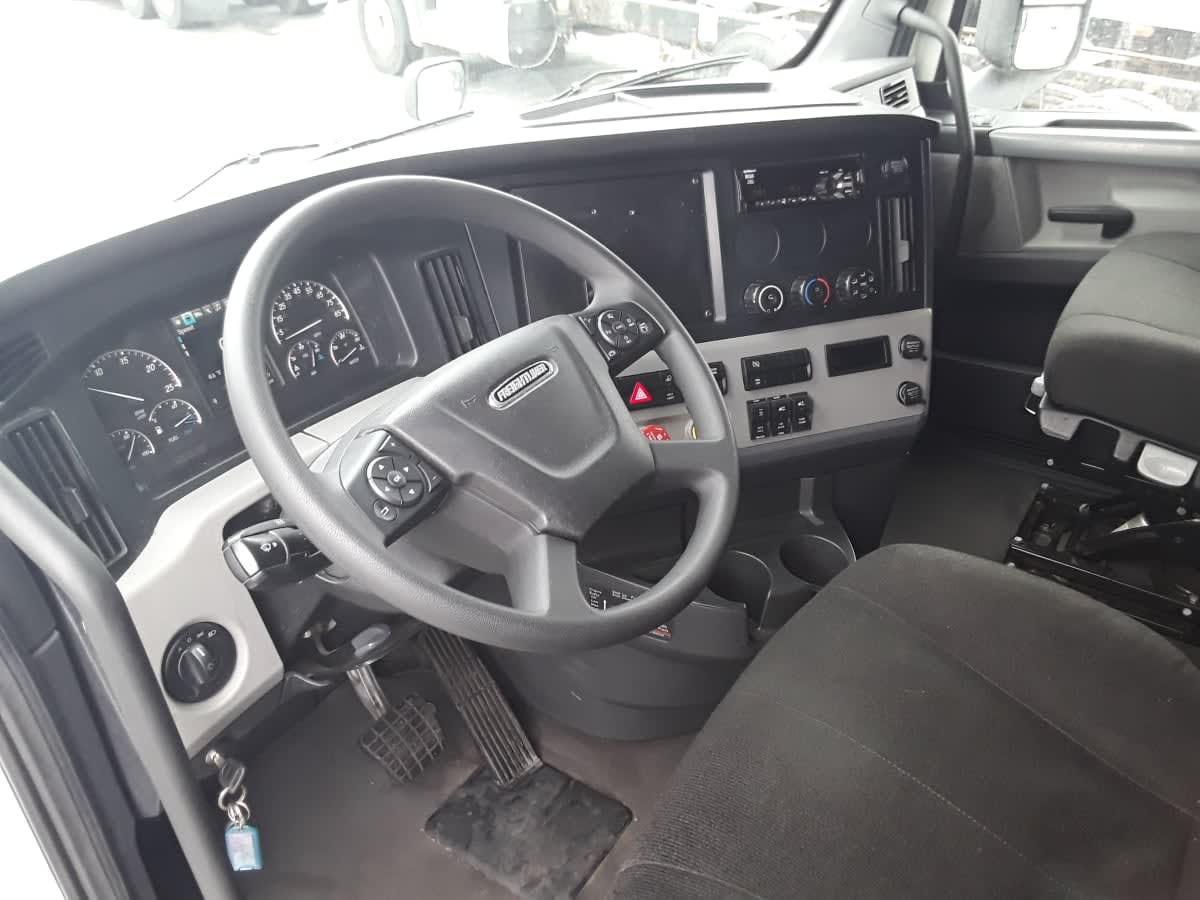 2021 Freightliner/Mercedes NEW CASCADIA PX12664 549487