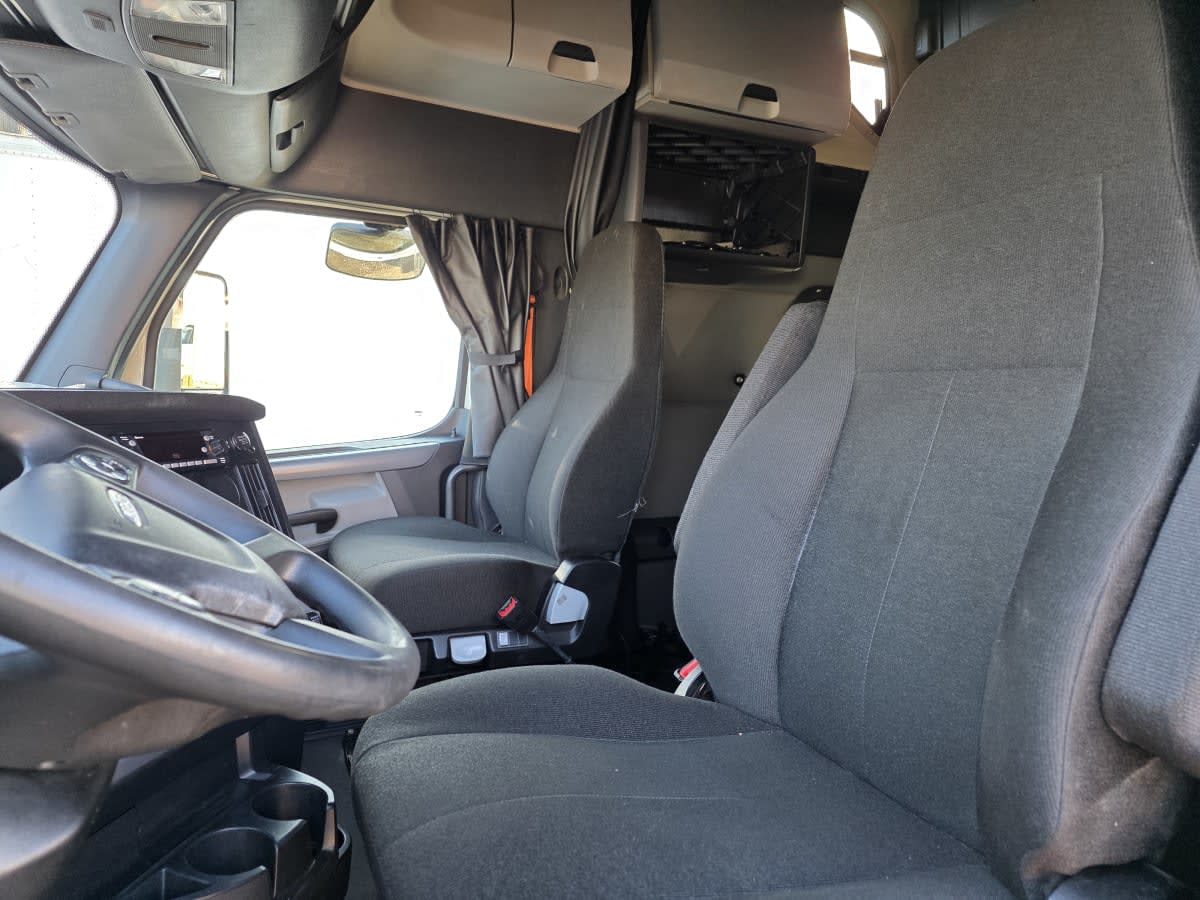 2022 Freightliner/Mercedes NEW CASCADIA PX12664 549816