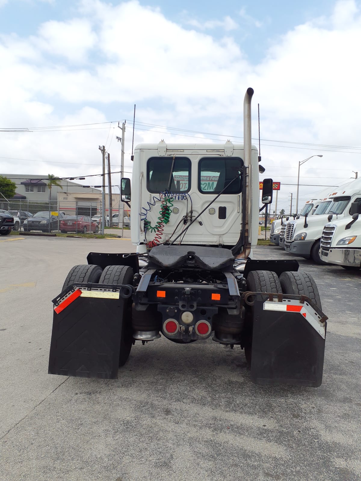 2014 Freightliner/Mercedes CASCADIA 113 551554