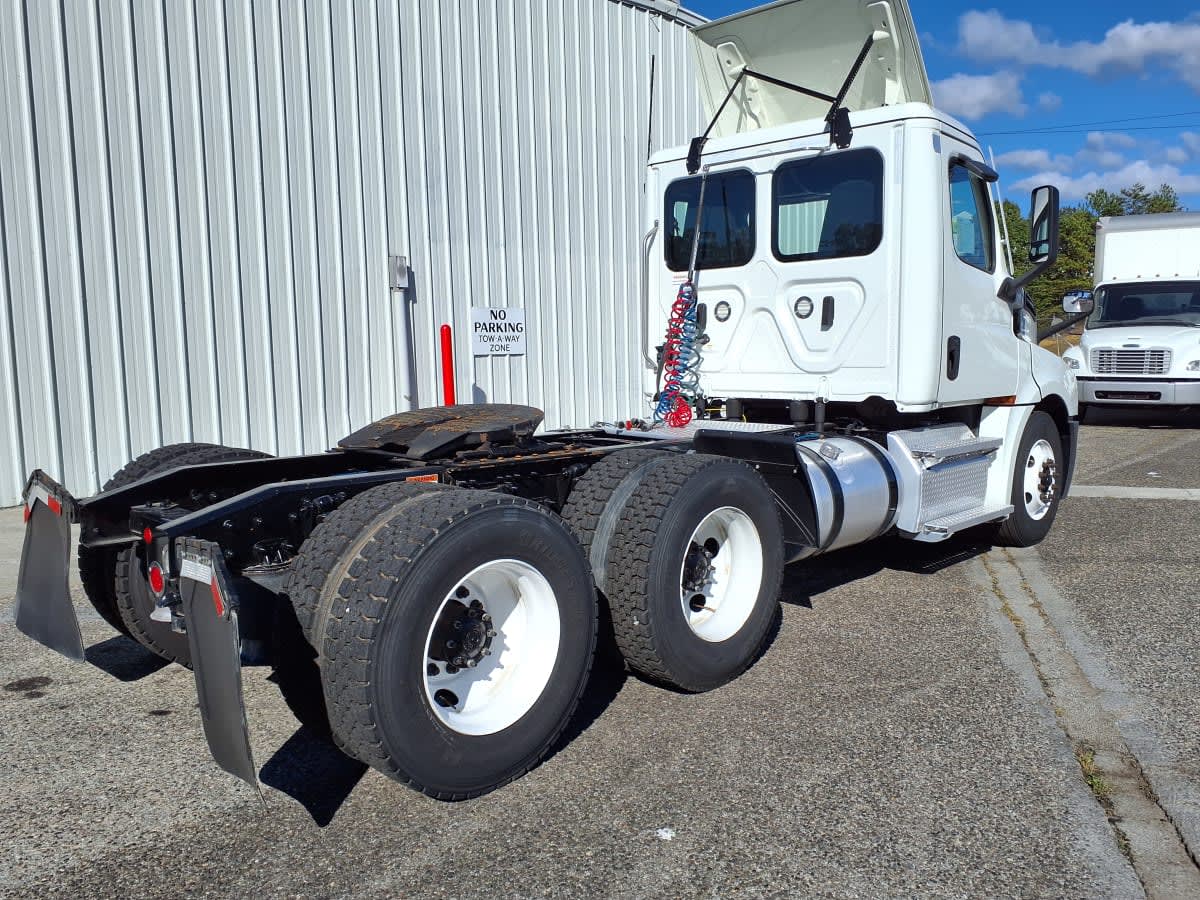 2022 Freightliner/Mercedes NEW CASCADIA PX12664 553171