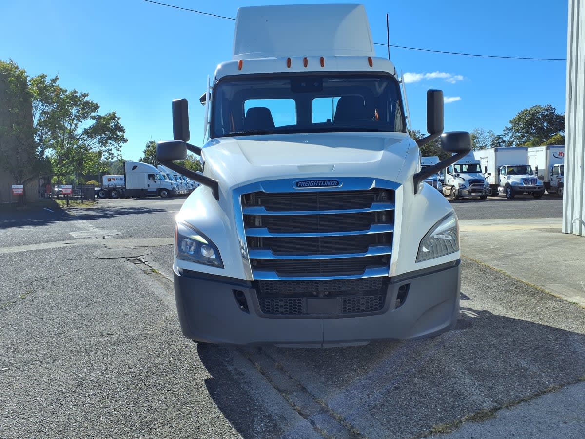 2022 Freightliner/Mercedes NEW CASCADIA PX12664 553171