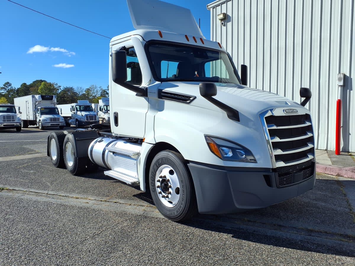 2022 Freightliner/Mercedes NEW CASCADIA PX12664 553171