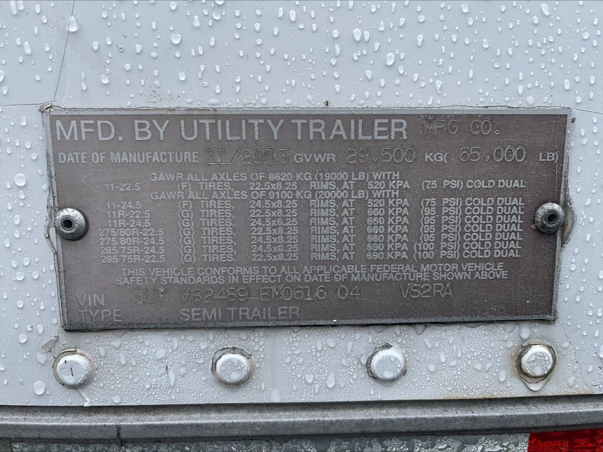 2014 Utility Trailers VS2RA 48/162/102 553697