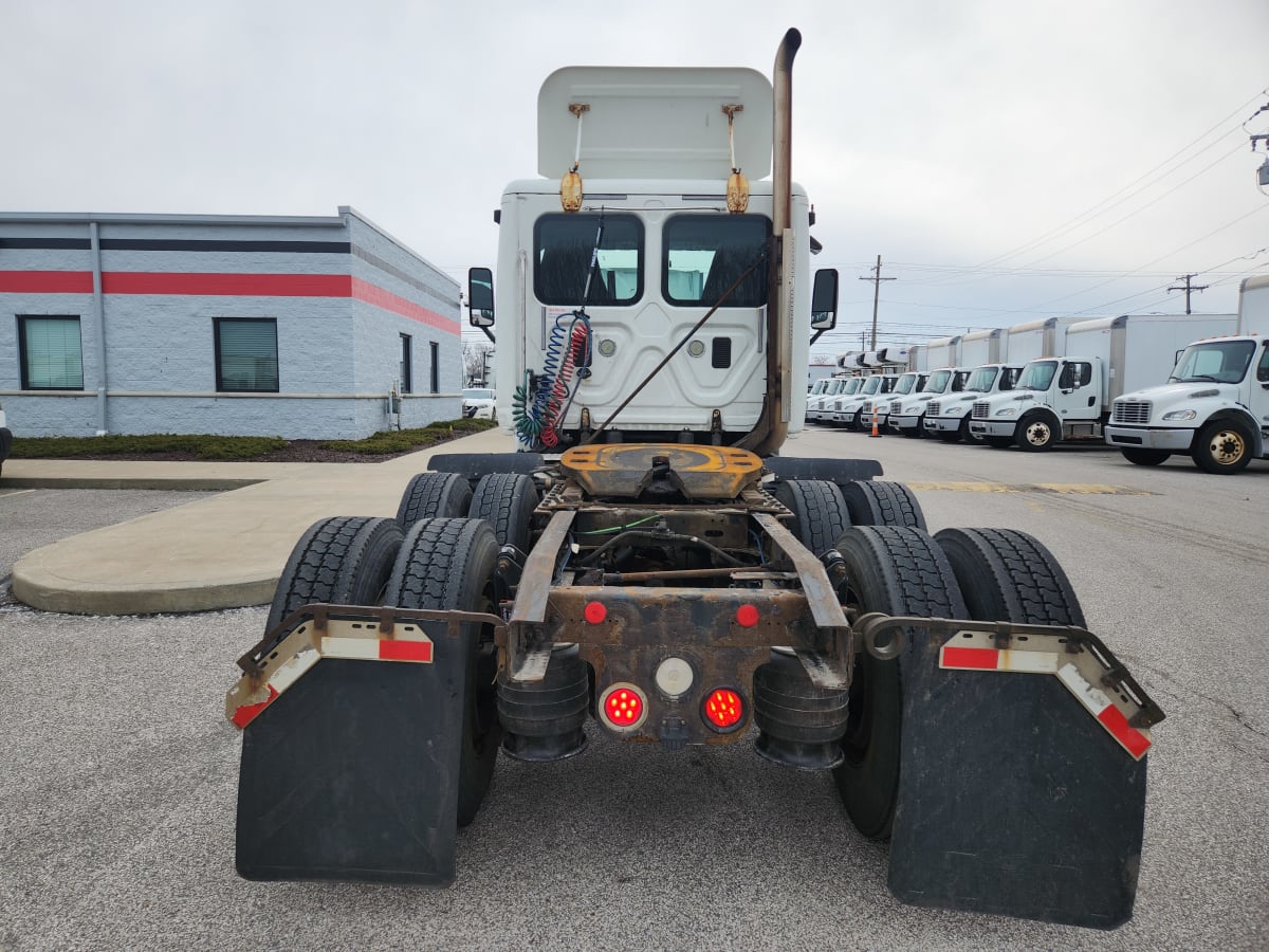 2014 Freightliner/Mercedes CASCADIA 125 554180