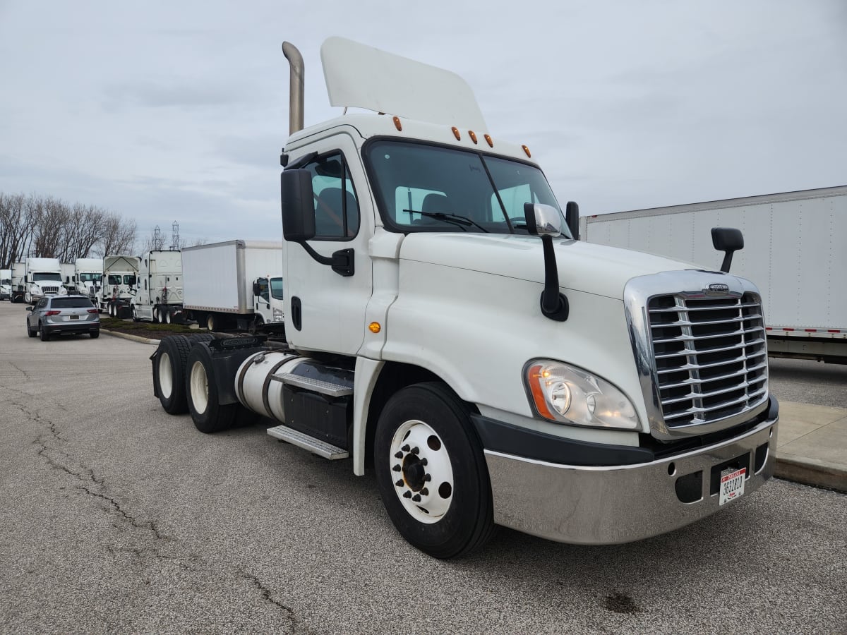 2014 Freightliner/Mercedes CASCADIA 125 554180