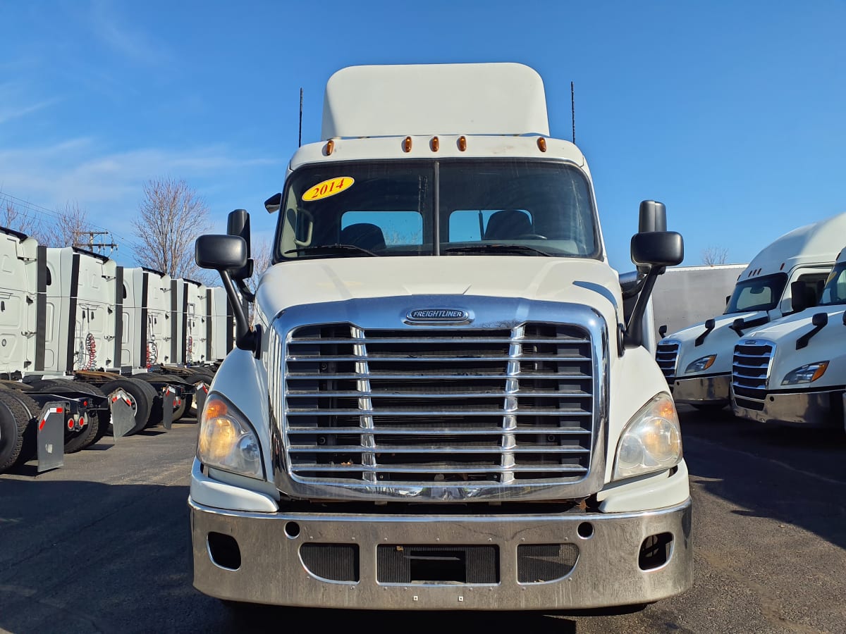 2014 Freightliner/Mercedes CASCADIA 113 554302