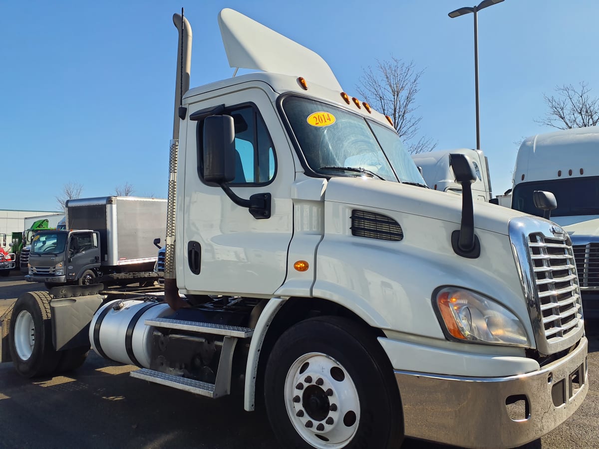 2014 Freightliner/Mercedes CASCADIA 113 554302