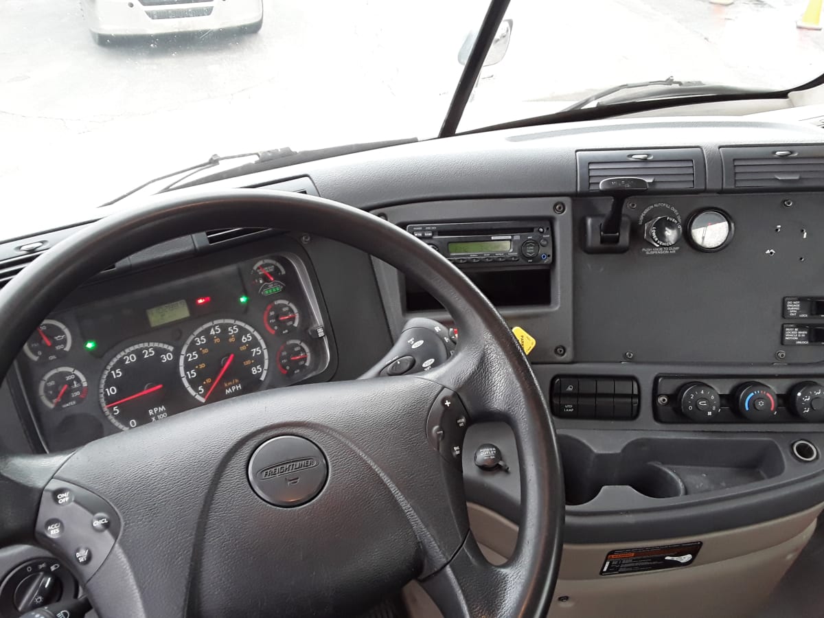 2014 Freightliner/Mercedes CASCADIA 125 554311