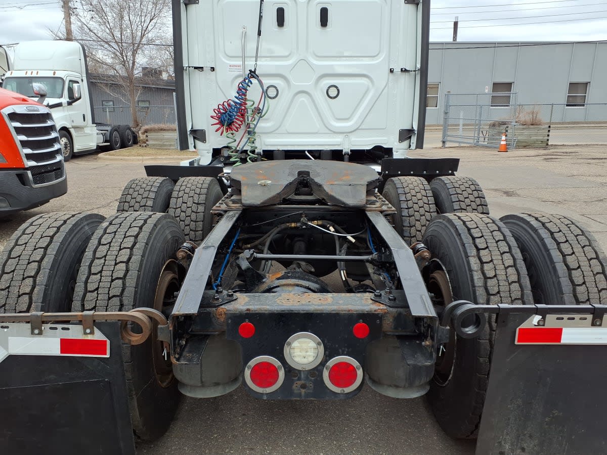 2022 Freightliner/Mercedes NEW CASCADIA PX12664 555201