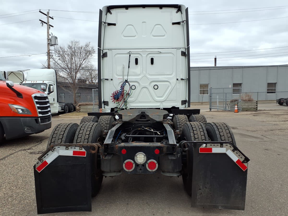 2022 Freightliner/Mercedes NEW CASCADIA PX12664 555201