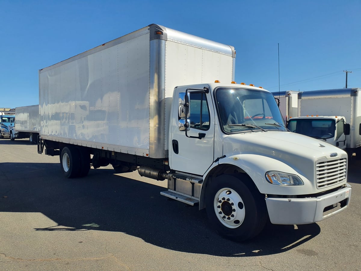 2014 Freightliner/Mercedes M2 106 555770