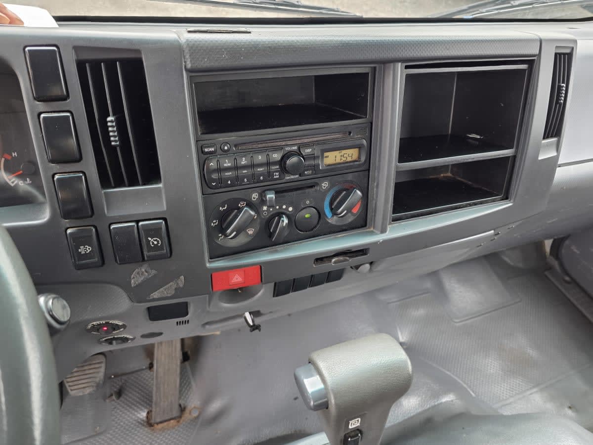 2014 Isuzu NQR 556034