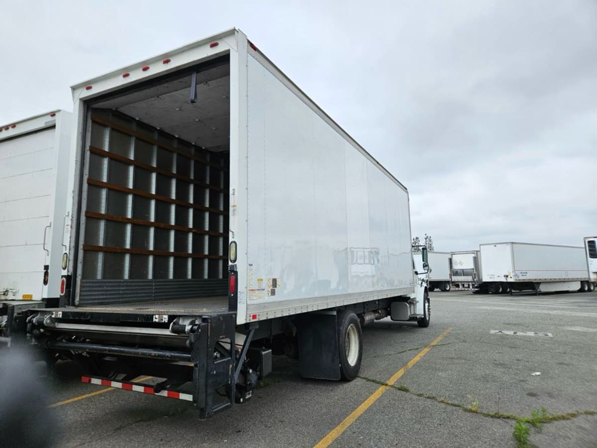 2014 Freightliner/Mercedes M2 106 556059