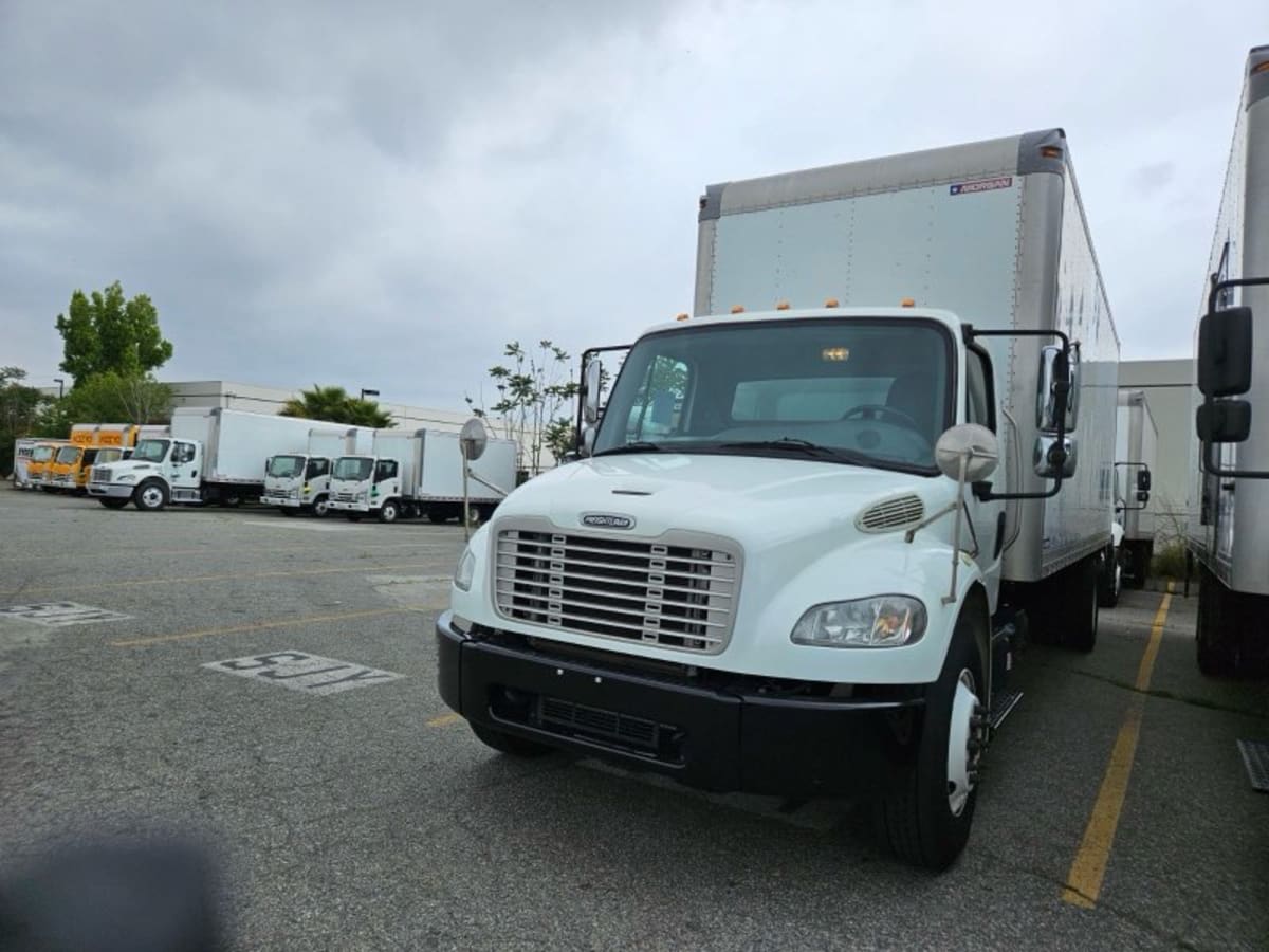 2014 Freightliner/Mercedes M2 106 556059