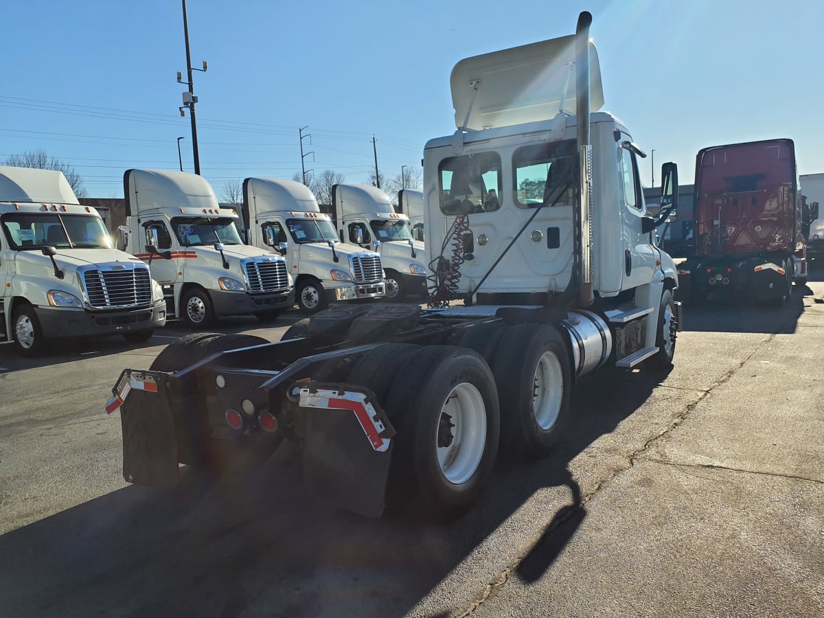 2014 Freightliner/Mercedes CASCADIA 125 556461