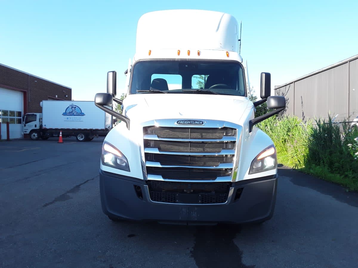 2022 Freightliner/Mercedes NEW CASCADIA PX12664 556501