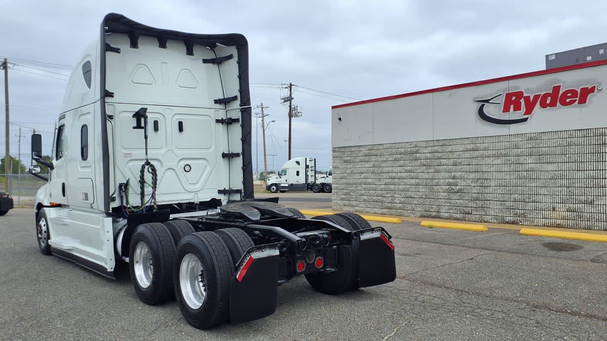 2022 Freightliner/Mercedes NEW CASCADIA 126 556798