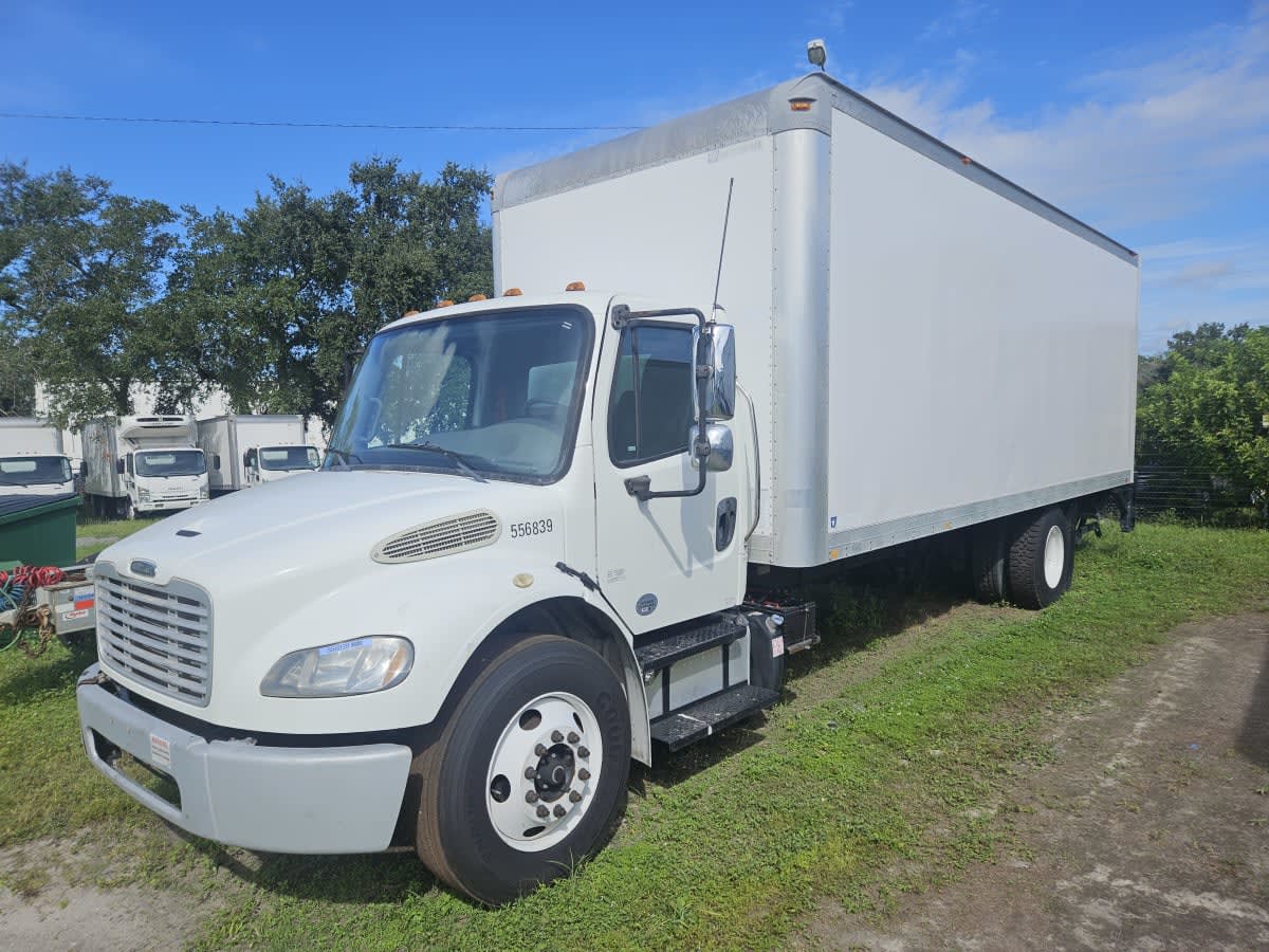 2014 Freightliner M2 106 556839 2014 Freightliner M2 106 556839