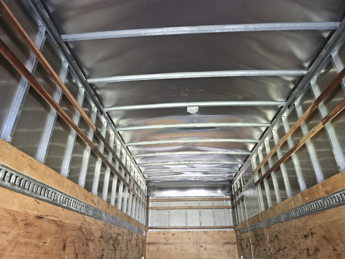 2014 Freightliner M2 106 556839