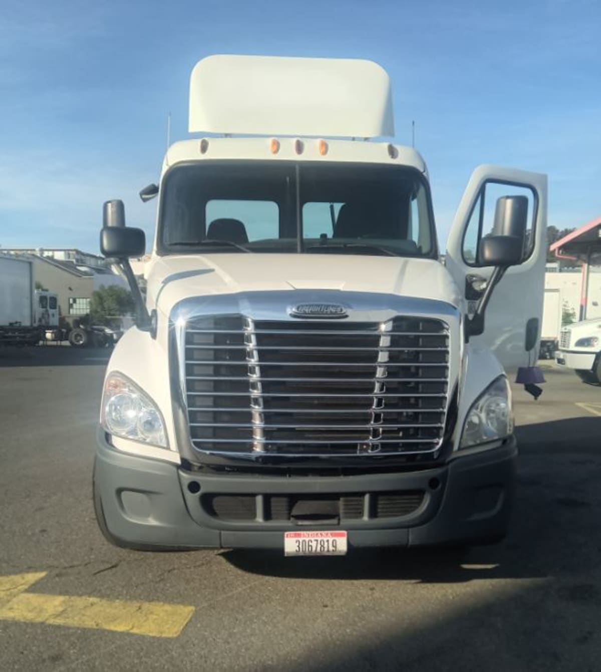 2014 Freightliner/Mercedes CASCADIA 125 556928