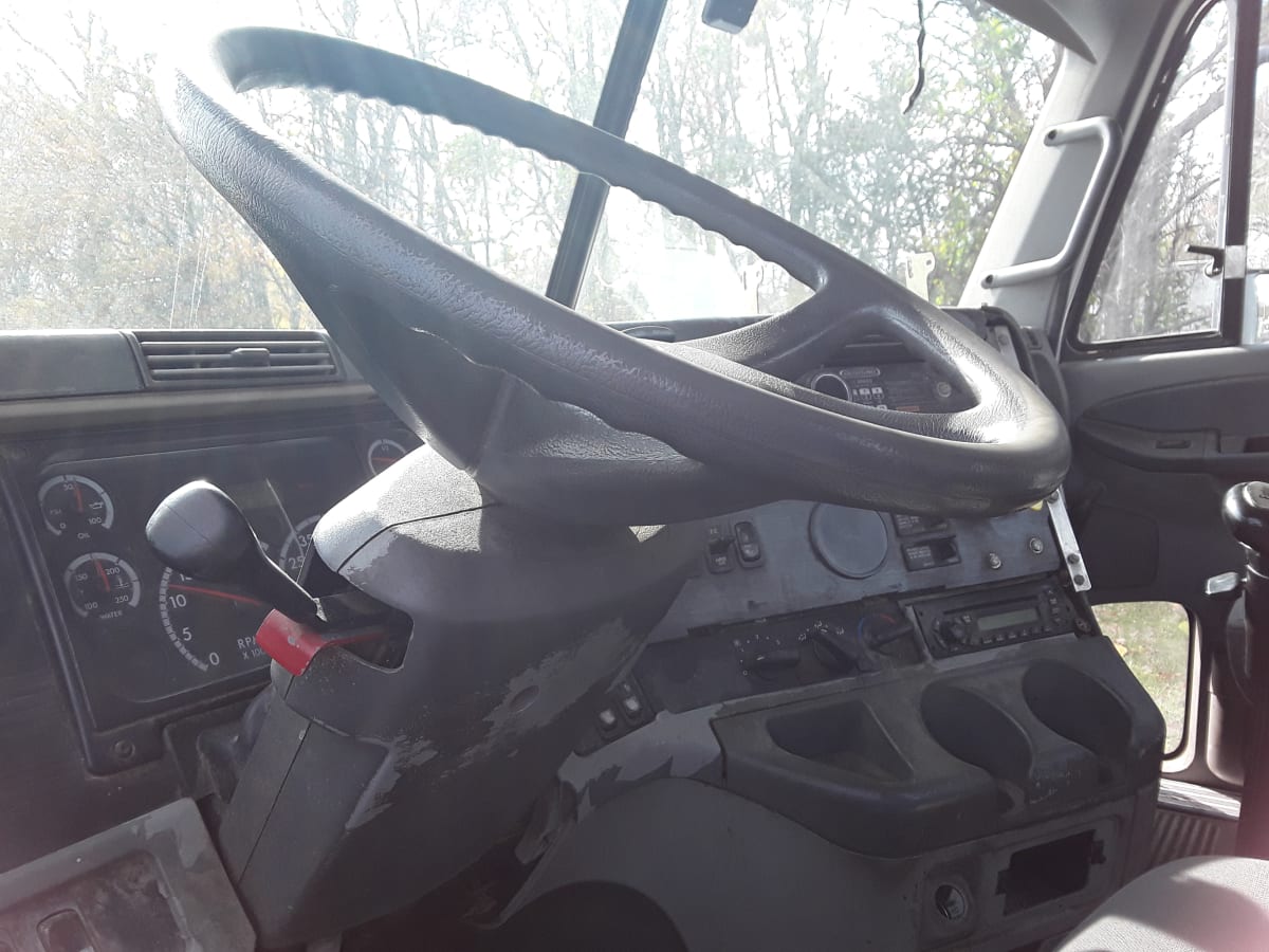 2007 Freightliner/Mercedes CL-120 T/A 557697