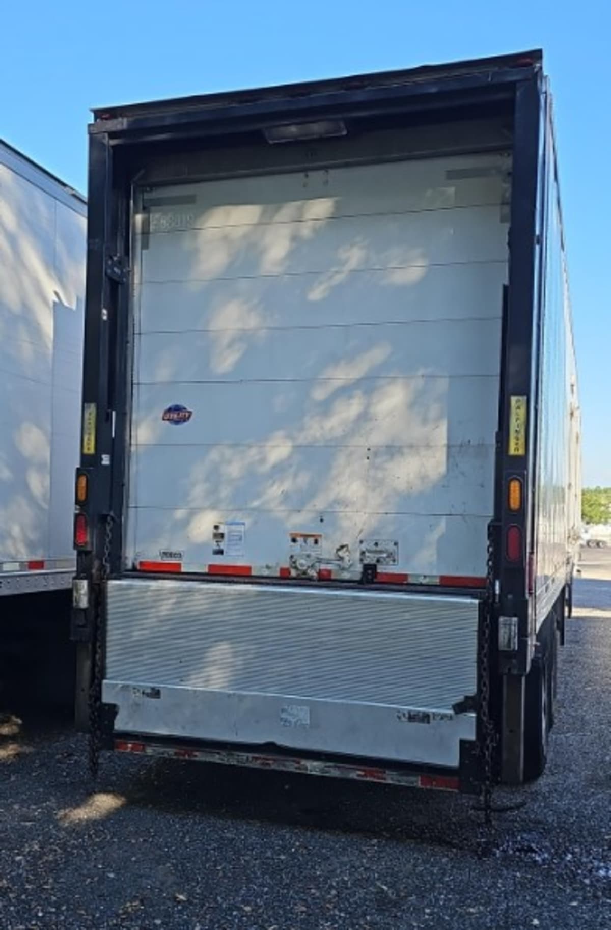 2014 Utility Trailers VS2RA 48/162/102 558819