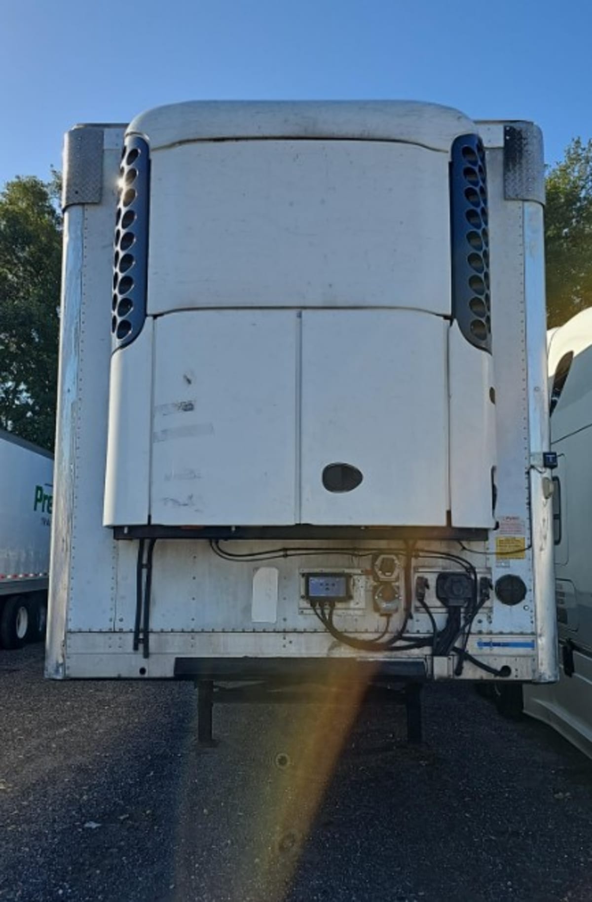 2014 Utility Trailers VS2RA 48/162/102 558820