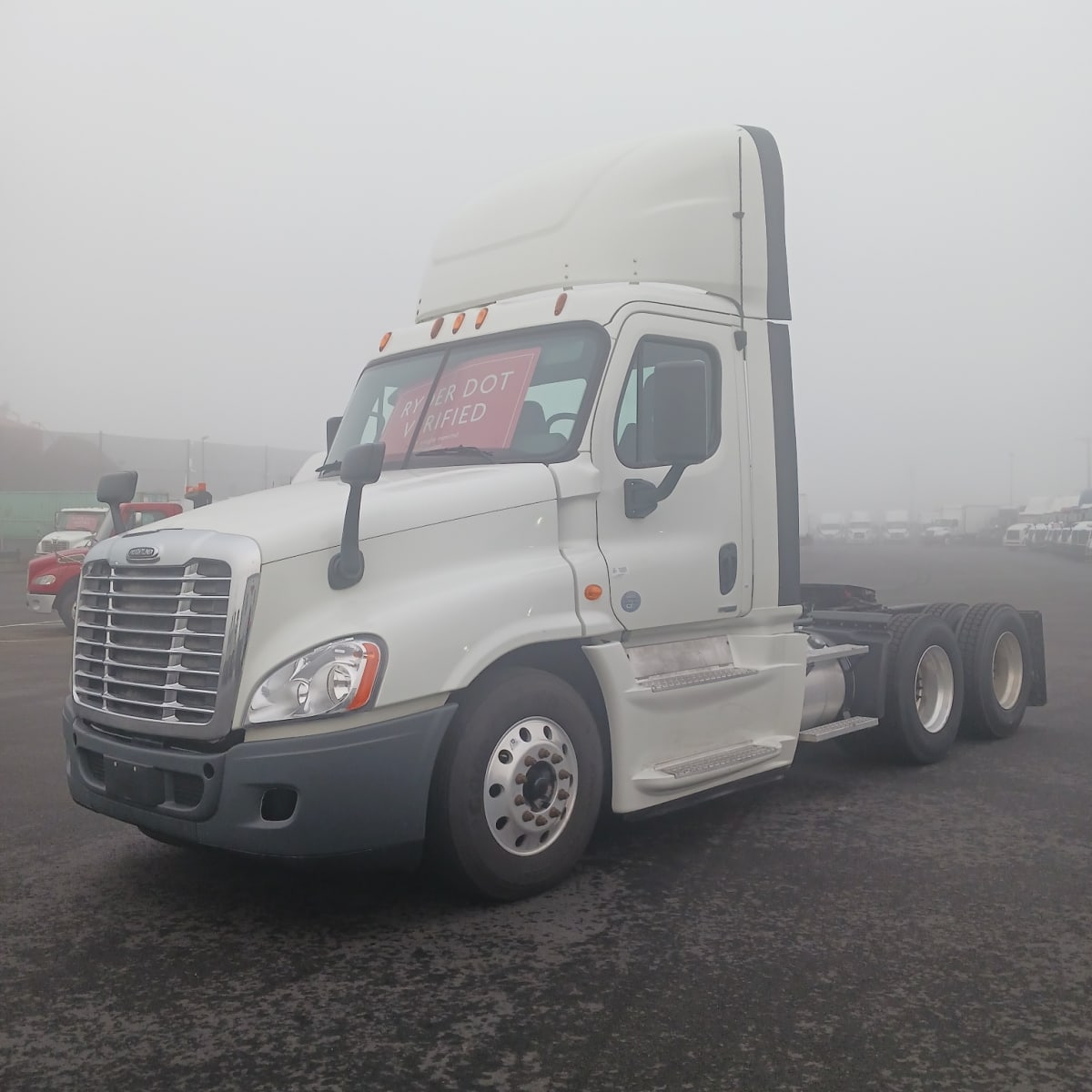 2015 Freightliner/Mercedes CASCADIA 125 559882