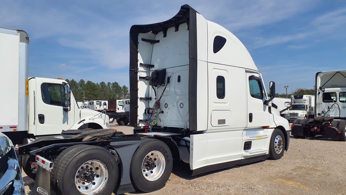 2022 Freightliner/Mercedes NEW CASCADIA PX12664 560196