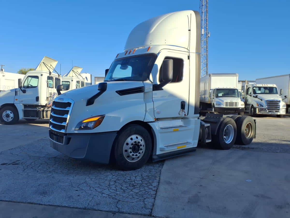 2022 Freightliner/Mercedes NEW CASCADIA PX12664 560225