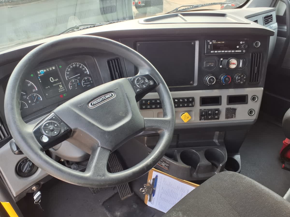 2022 Freightliner/Mercedes NEW CASCADIA PX12664 560312