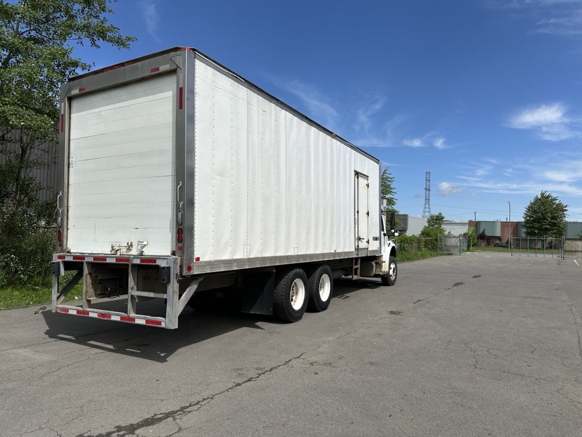 2014 Freightliner/Mercedes M2 106 560404