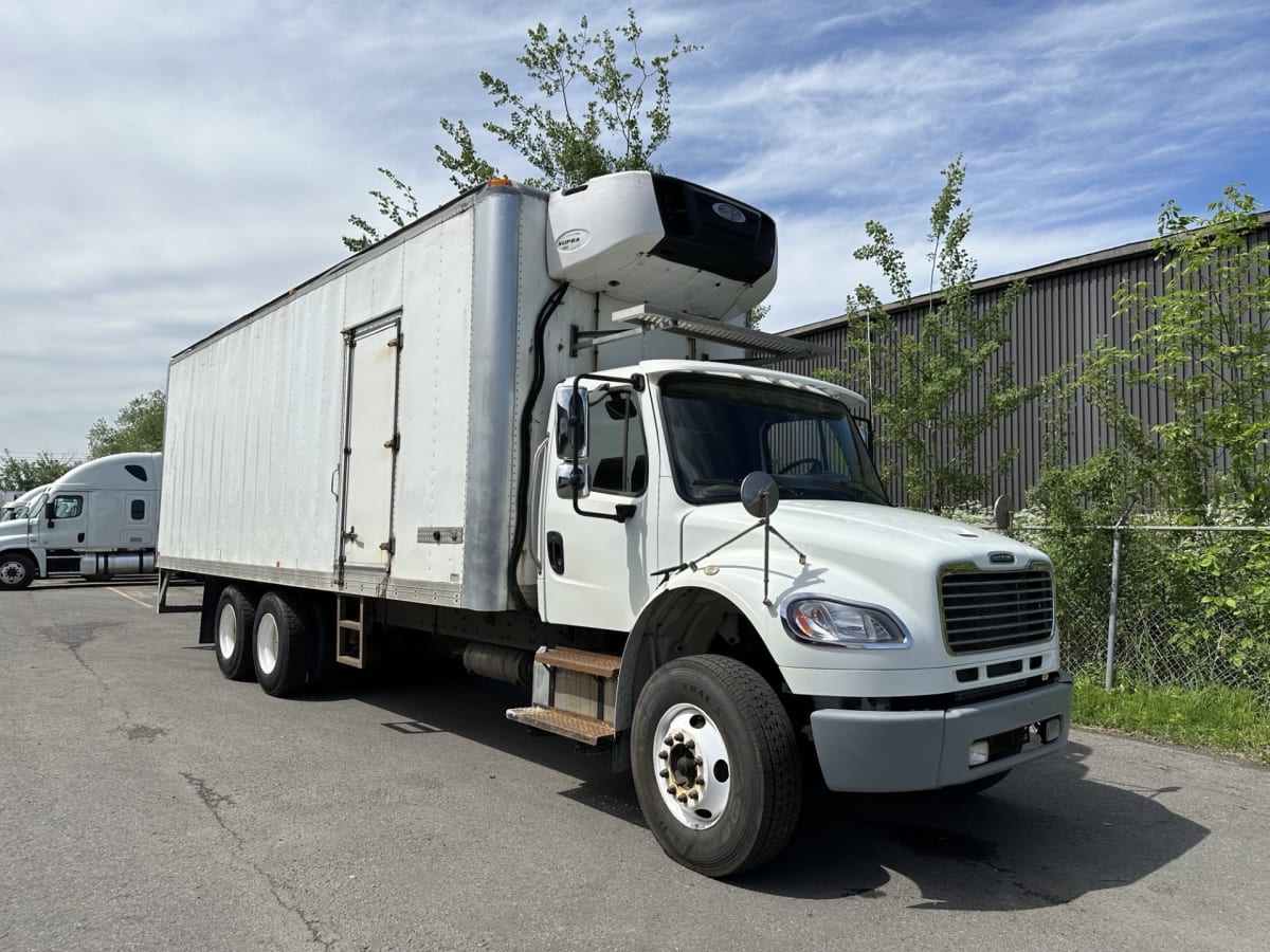 2014 Freightliner/Mercedes M2 106 560404