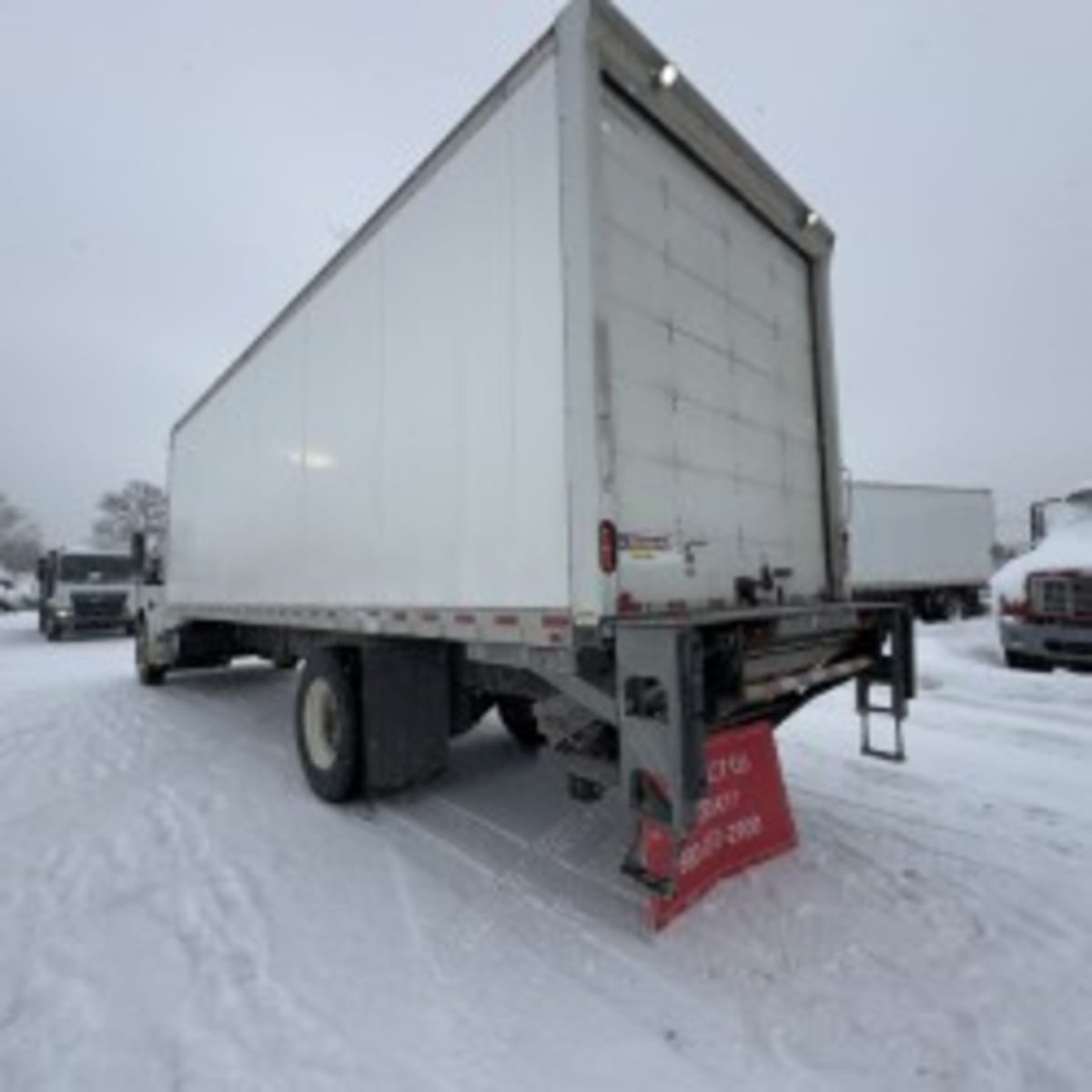 2023 Freightliner/Mercedes M2 106 563281