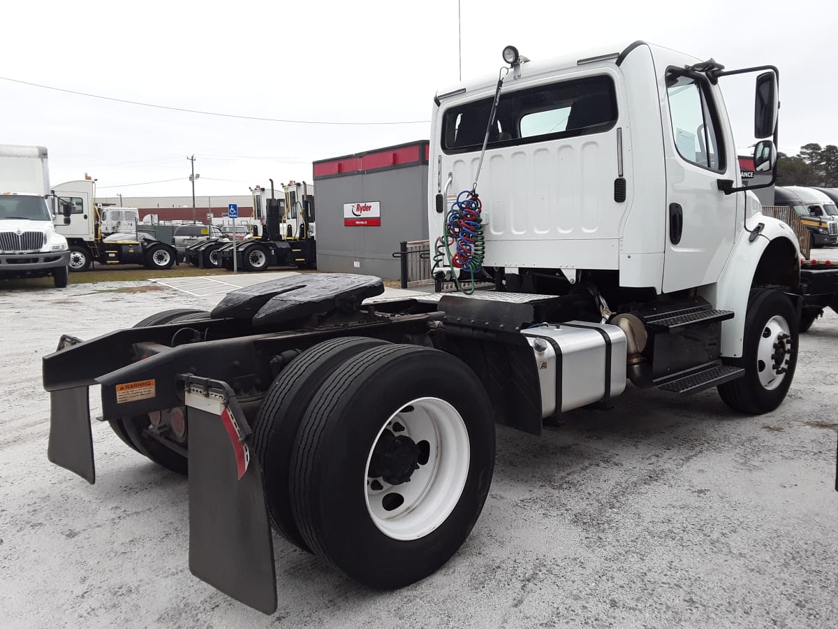 2015 Freightliner/Mercedes M2 106 563991