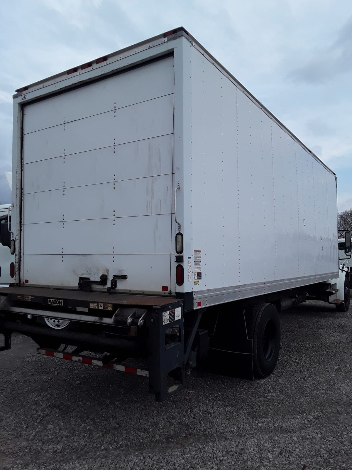 2015 Freightliner/Mercedes M2 106 563999