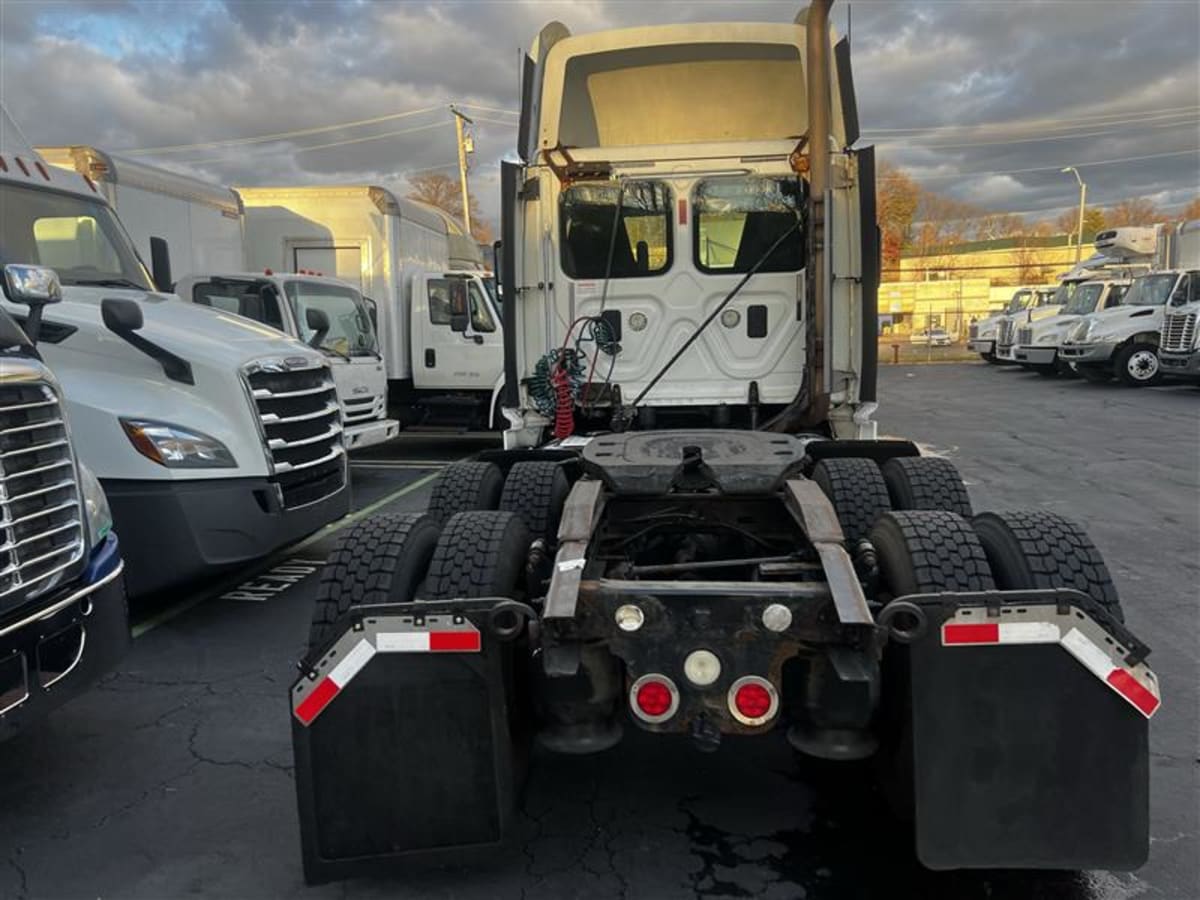 2015 Freightliner/Mercedes CASCADIA 125 564076