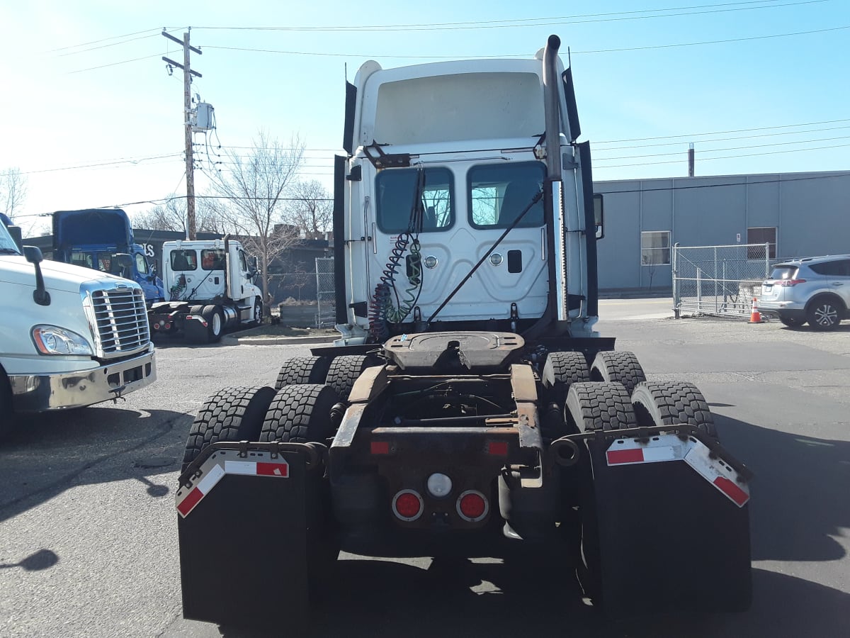 2015 Freightliner/Mercedes CASCADIA 125 564087