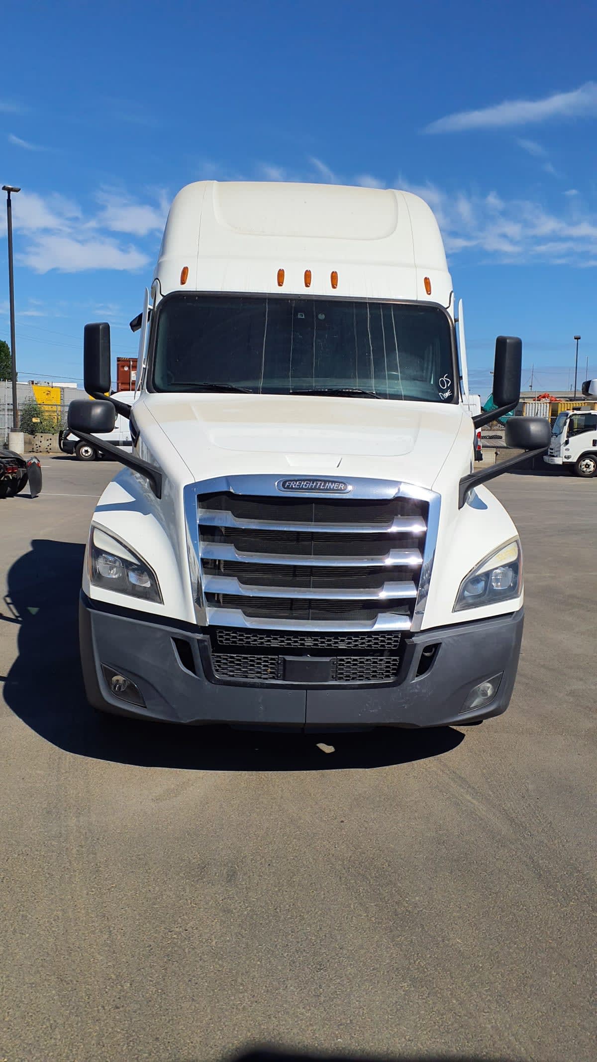 2022 Freightliner Cascadia in Tacoma, WA — photo 2