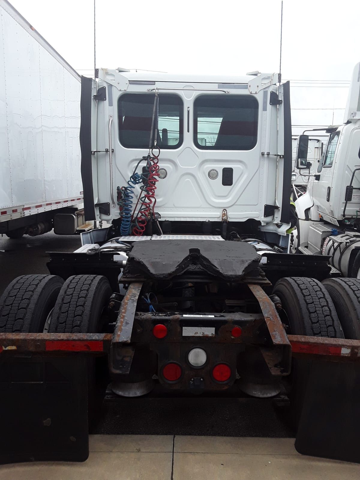 2015 Freightliner/Mercedes CASCADIA 125 564828