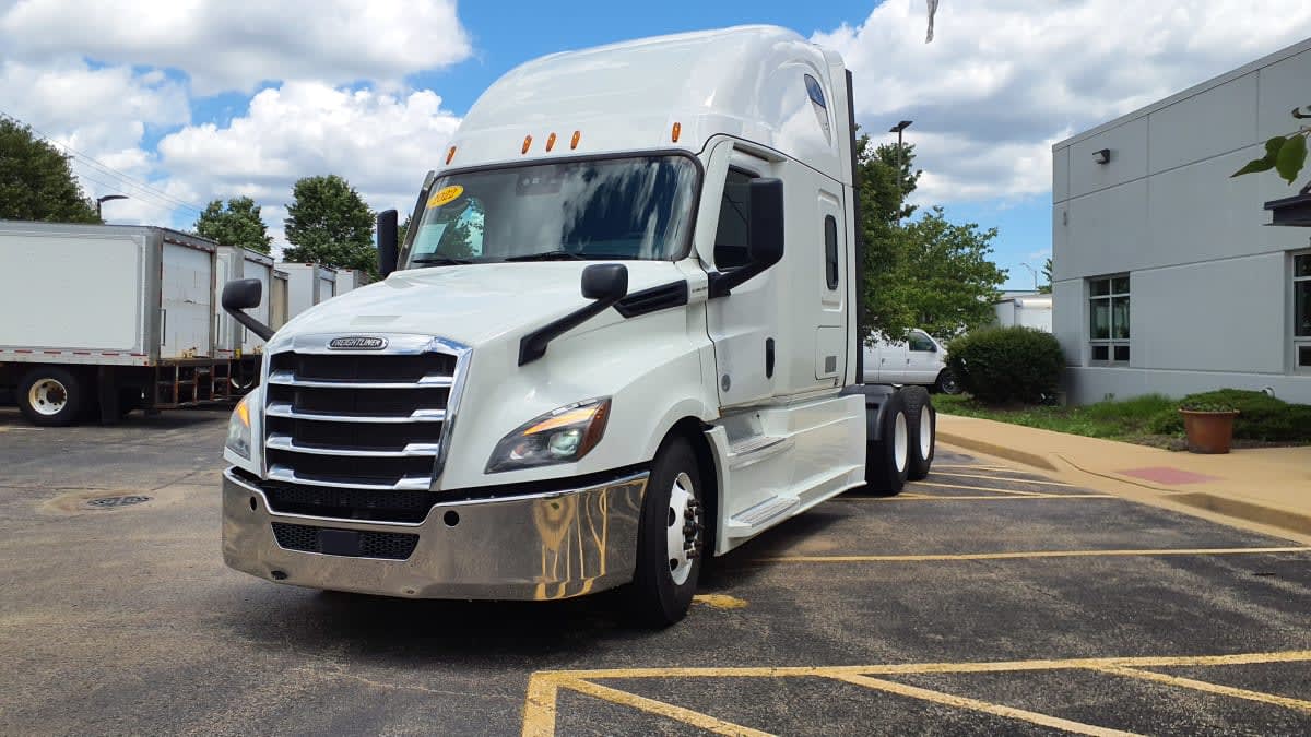 2022 Freightliner Cascadia in Bolingbrook, IL