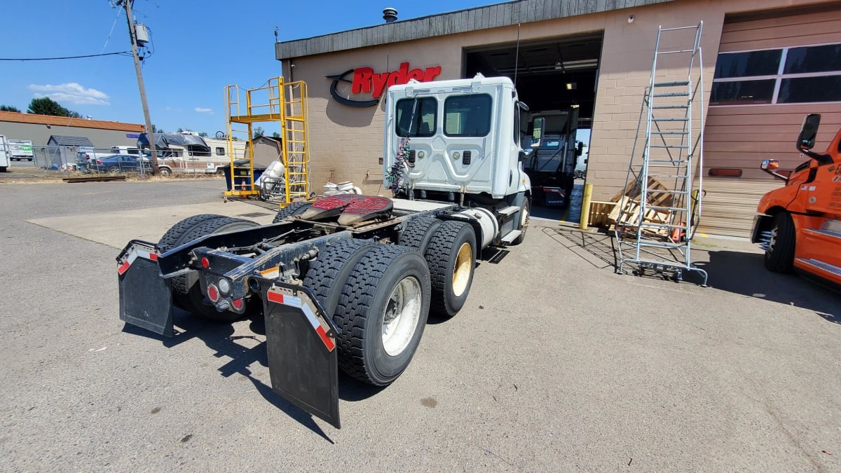 2014 Freightliner/Mercedes CASCADIA 125 565288